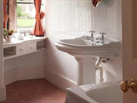 Hotel Amberley 4*